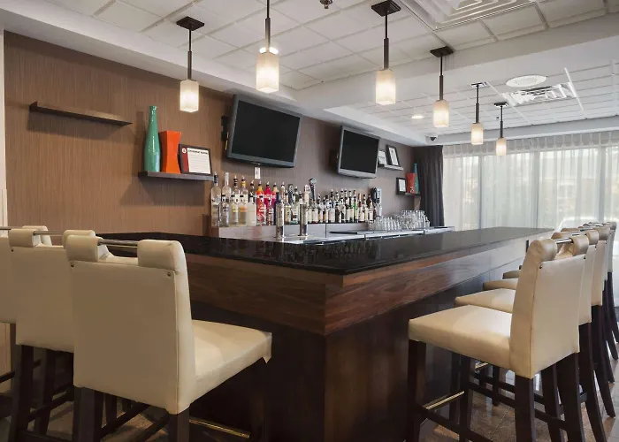 Wingate By Wyndham Chicago 3*
