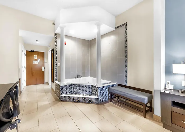 Hotel Wingate By Wyndham Chicago