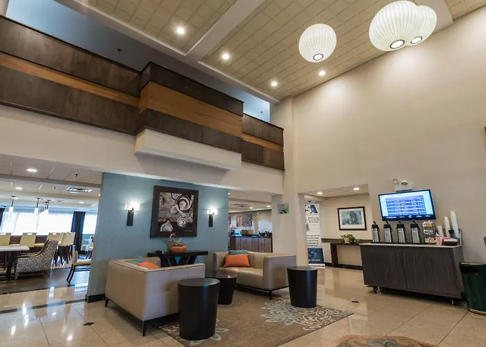 Hotel Wingate By Wyndham Chicago 3*
