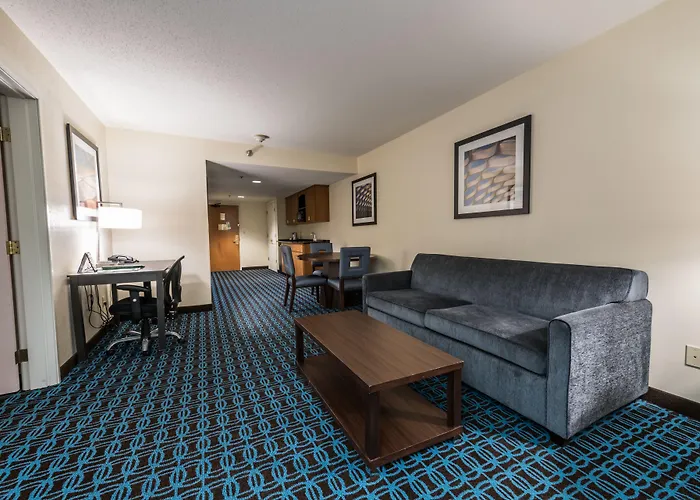 Wingate By Wyndham Chicago Schaumburg