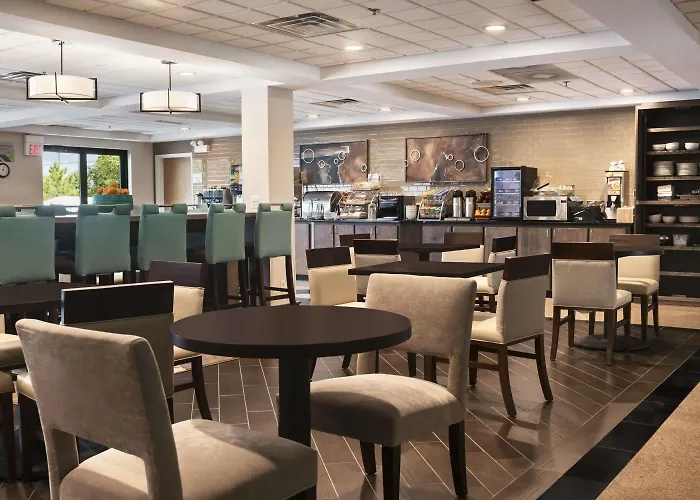 Hotel Wingate By Wyndham Chicago 3*